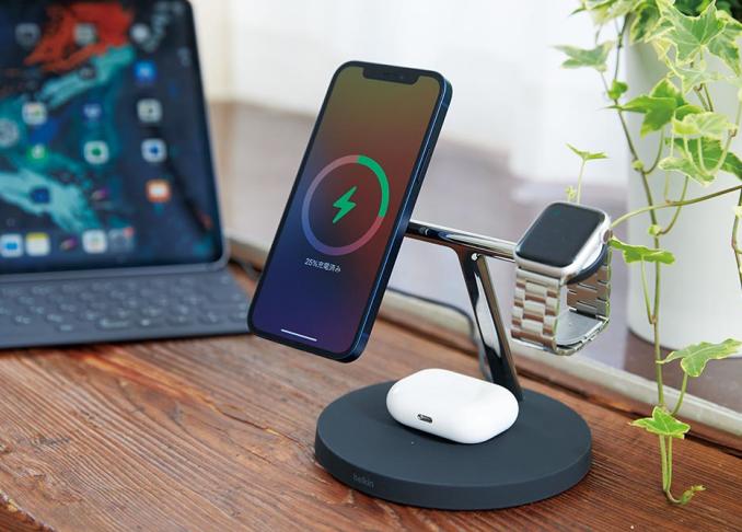 Appleの3つのガジェットを同時充電できるスタンド｜『家電批評』が紹介
