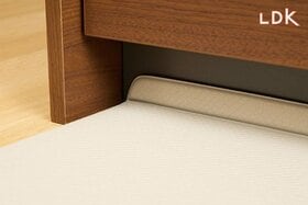 【敷けばわかる】カインズのキッチンマットは端がL字！ すみっこゴミ溜まりをガード【LDK】